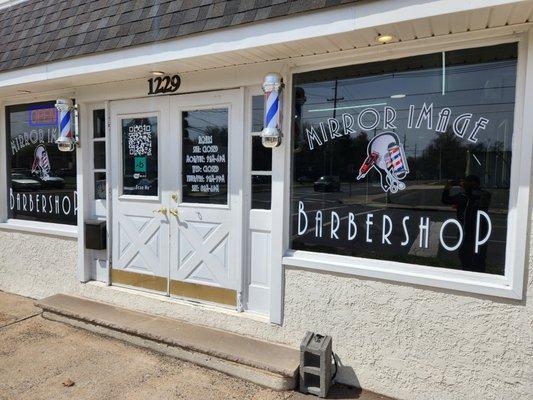 Mirror Image Barber Shop