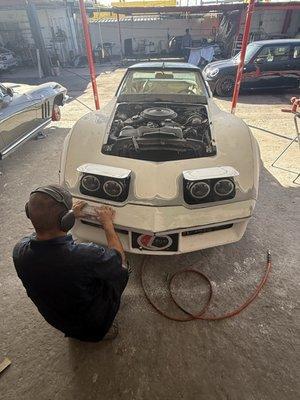 1980 Corvette perfecting the line and respray with heavier pearls!