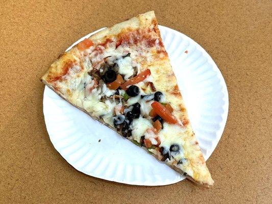 Veggie Pizza Slice (9" x 7")