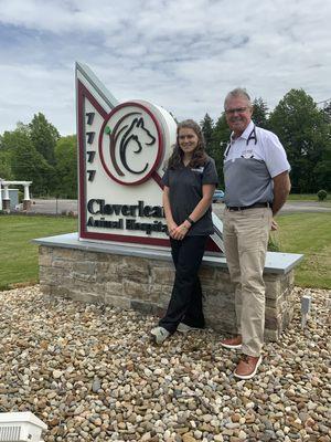 Cloverleaf Animal Hospital