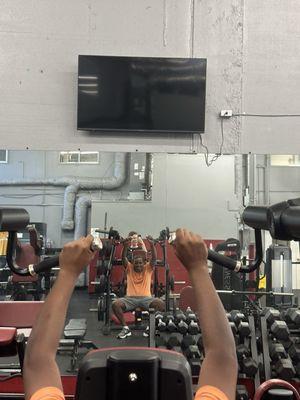 Front raise/pulldowns