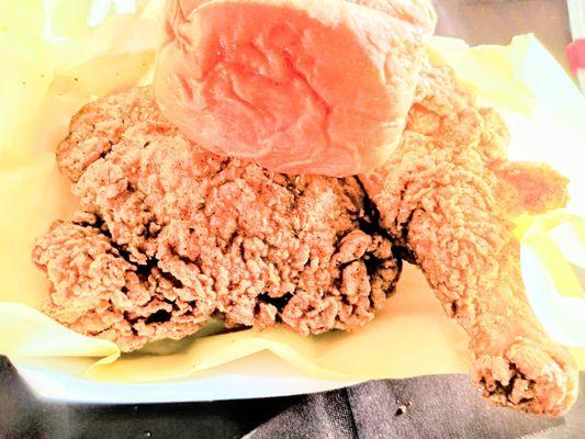2 Piece Dark (leg&thigh) served with a Hawaiian Roll