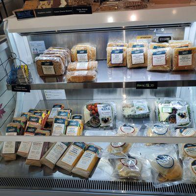 Sandwiches & burritos