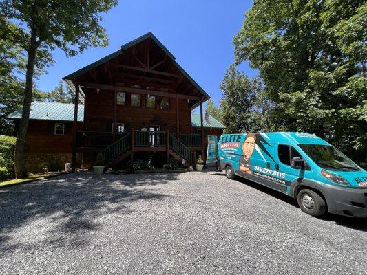 Hardwood van out in Sevierville Tennessee cabin