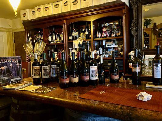 Quaint wine tasting bar at Stanger Winery