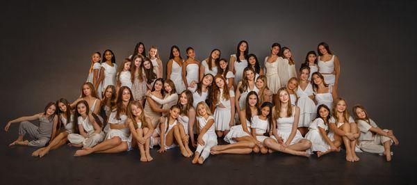 Alle's First Company photo 2024