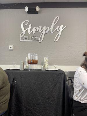 Simply De-Lish Catering