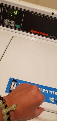 The wash water doesn't drain. You rinse in same dirty water called repeatedly