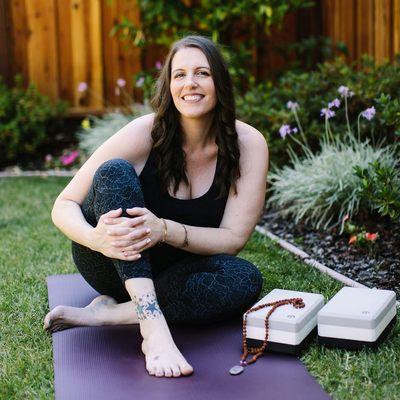 Master Nutritionist Emily Vezina specializes in pre and postnatal nutrition and training.