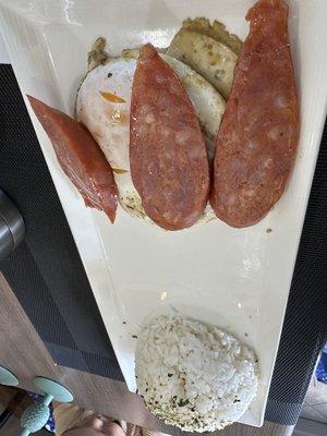 Portugues sausage and eggs