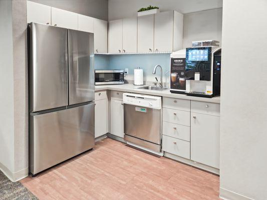 Regus-Cedar Rapids-N River Blvd NE