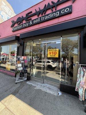 One Way Fashion Buy & Sell