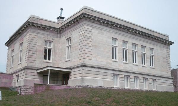 Nashville Public Library - East Branch