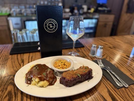 Sunday special (all day, seasonal) Meatloaf with mashed potatoes, gravy, & corn