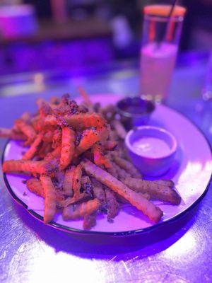 Vampire Slayer Fries (that sauce was addicting!)