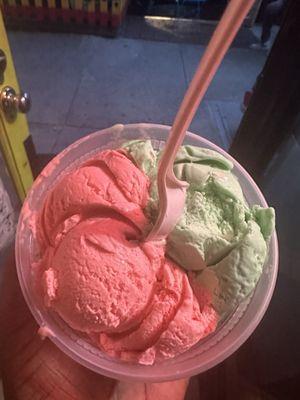 Pistachio and strawberry