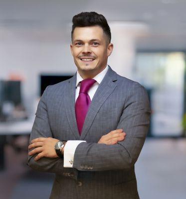 Headshot Studio Portraits