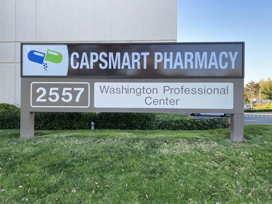 Capsmart Pharmacy