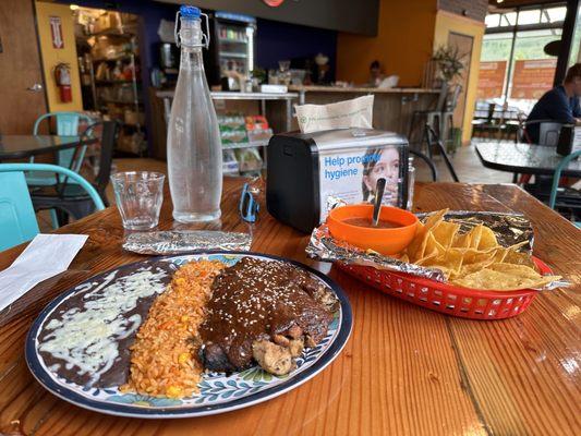 Tierra y Fuego Taqueria