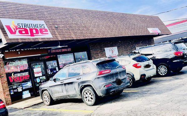 Struthers Vape