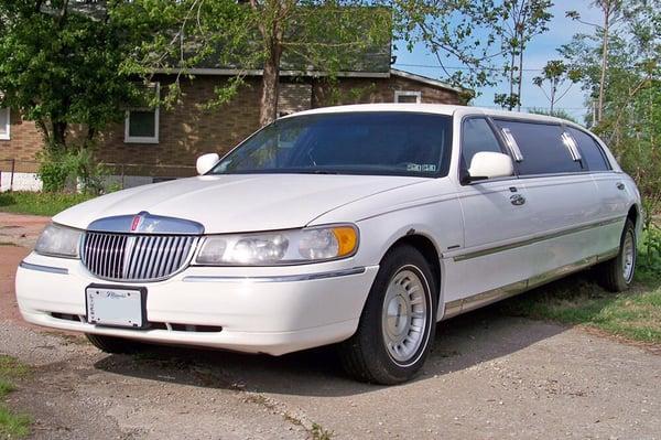 J Beets Limousine Co