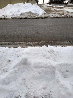 Hy-Vee Grocery Store