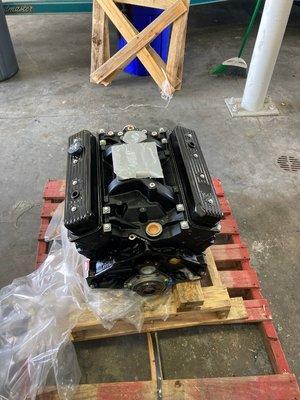 New engine, old school 5.7 ltr for a customers classic car.