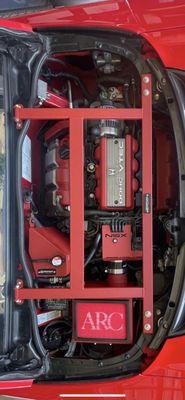 95 Acura NSX valve covers, intake, coolant tank, throttle cover and 4 point brace install.