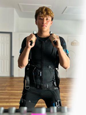 Now EMS is trending in the US with celebrities like Madonna, Jessica Alba, Asley Graham, Chrissy Teigen and the Kardashians.