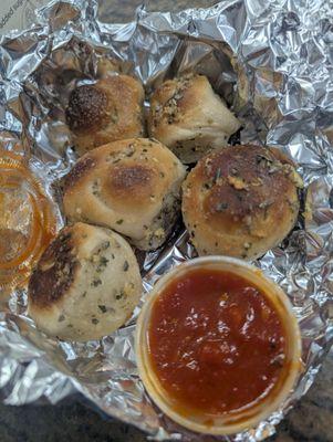 The Mozzarella Pizzeria