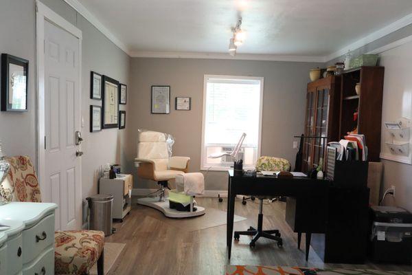 We are committed to healthy nail care, no acrylics or formaldehyde for your nails