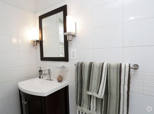 Lyon Village Apartments