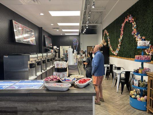 Brendy's Yogurt & Ice Cream