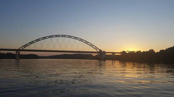 Come sail the mighty OHIO river!