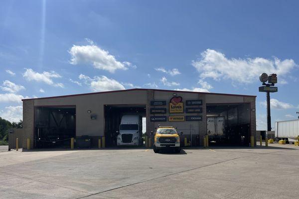 Love's Truck Care