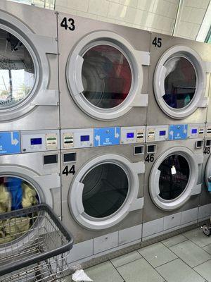 842 Ralph Avenue Laundry