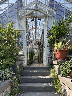 Sonnenberg Gardens & Mansion State Historic Park