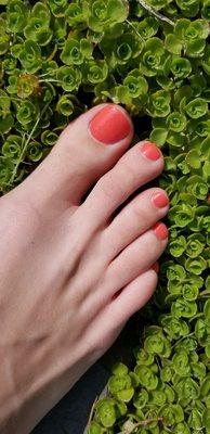 Basic pedicure OPI color hot & spicy