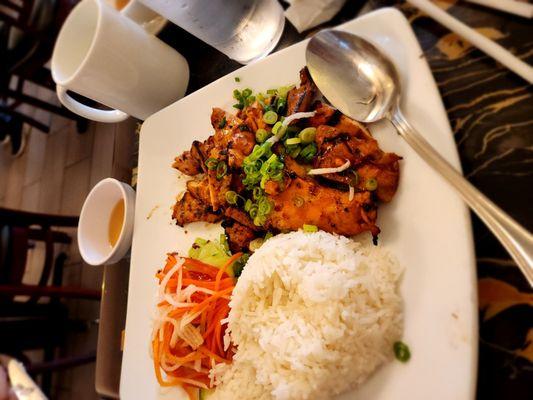Pho Nomenal