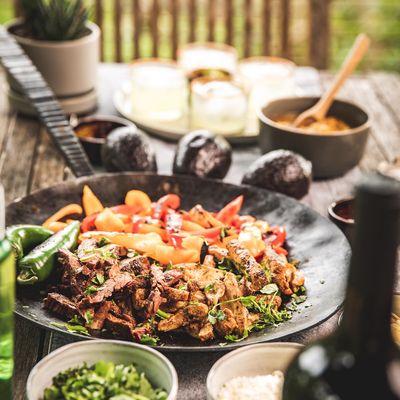 Entertain guest, easier.