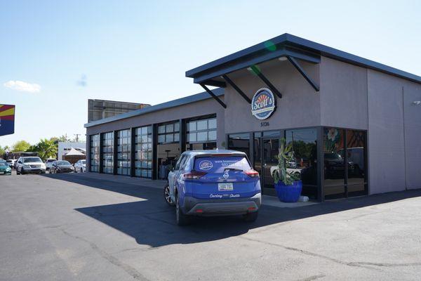 Scott's Phoenix Auto