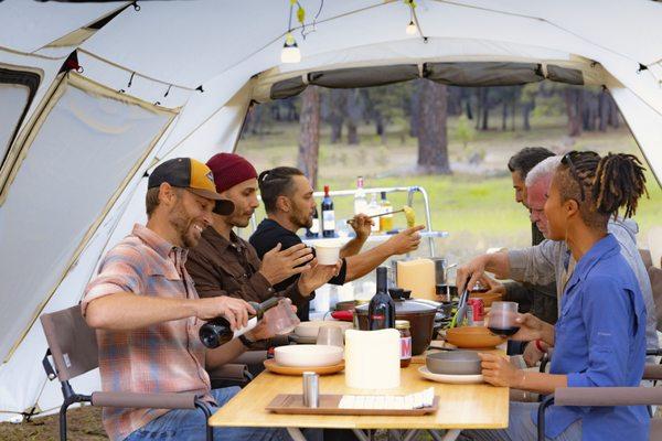 Noam Travel Meets Social