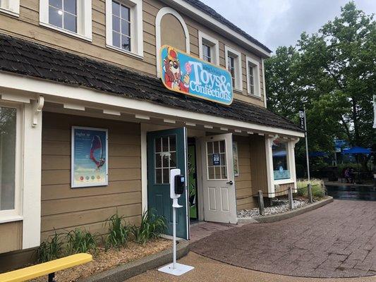 Kentucky Kingdom & Hurricane Bay