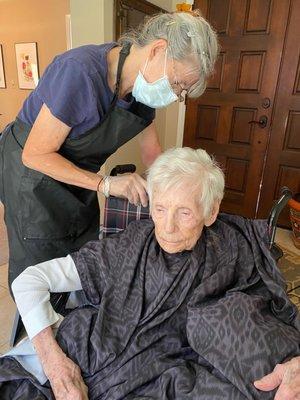 Holy Roller Mobile Salon Services