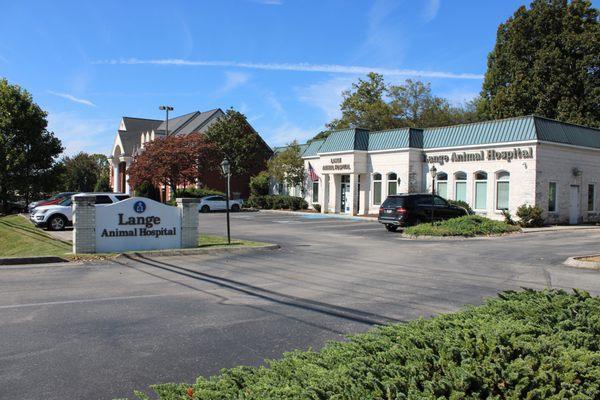 Lange Animal Hospital