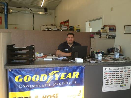 Indys Busted Knuckle Garage