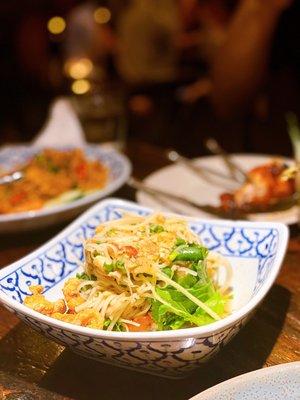 Papaya Salad | IG: happyfoodieoc