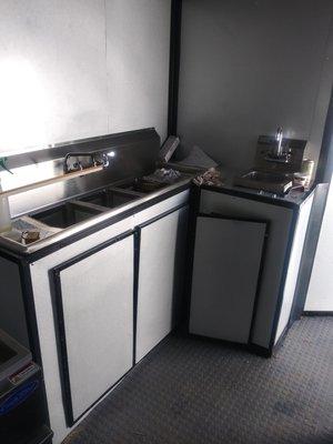 Extreme Food Trailers-Trucks