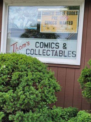 Thom's Comics & Collectibles