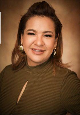 Angelica Zamora - Z&R Realty